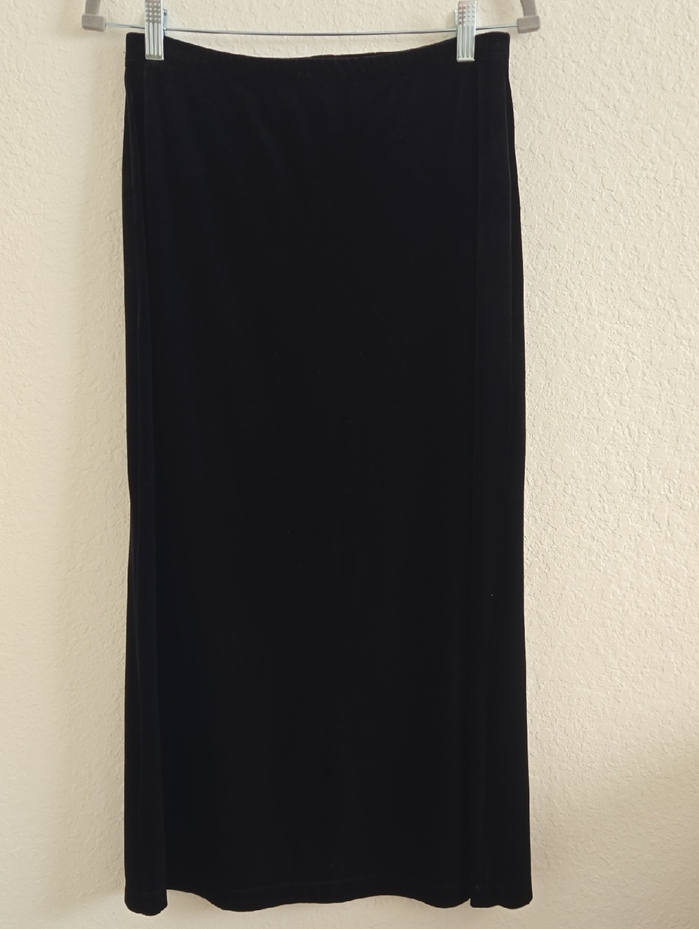 Classic Black Velvet Maxi Skirt - Small